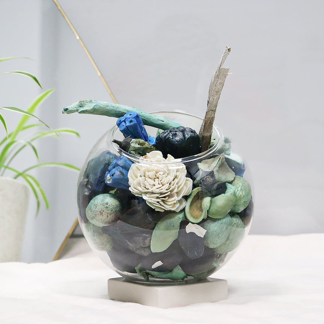 Exquisite Potpourri Bowl Glass from the House of Rosemoore